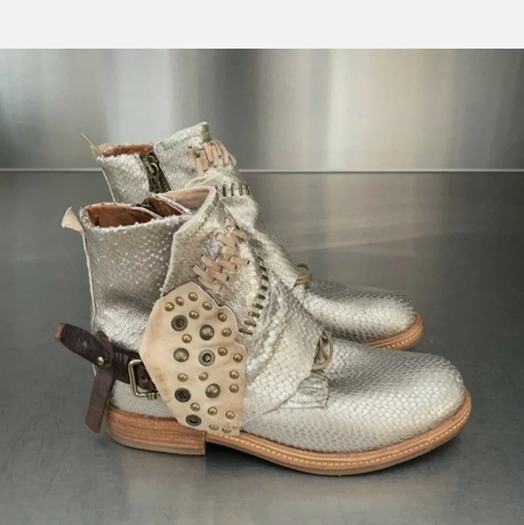 AS 98 FREE PEOPLE CROCODILE BOOTS SZ 7 NIB - Picture 3 of 6